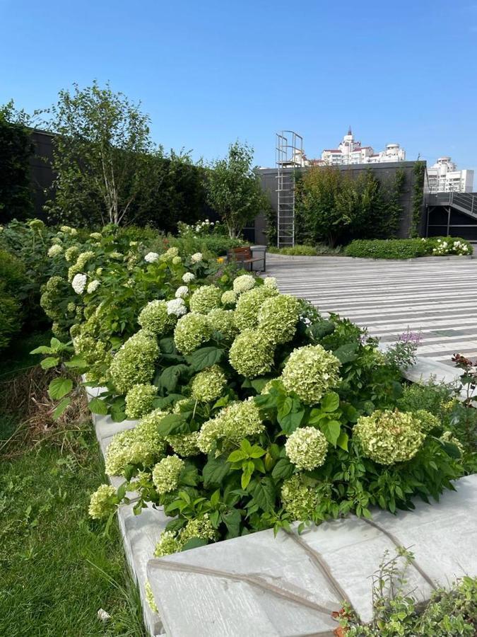 Luxury Apartments Smartplaza Obolon Metro Minskai Kyiv Exterior photo