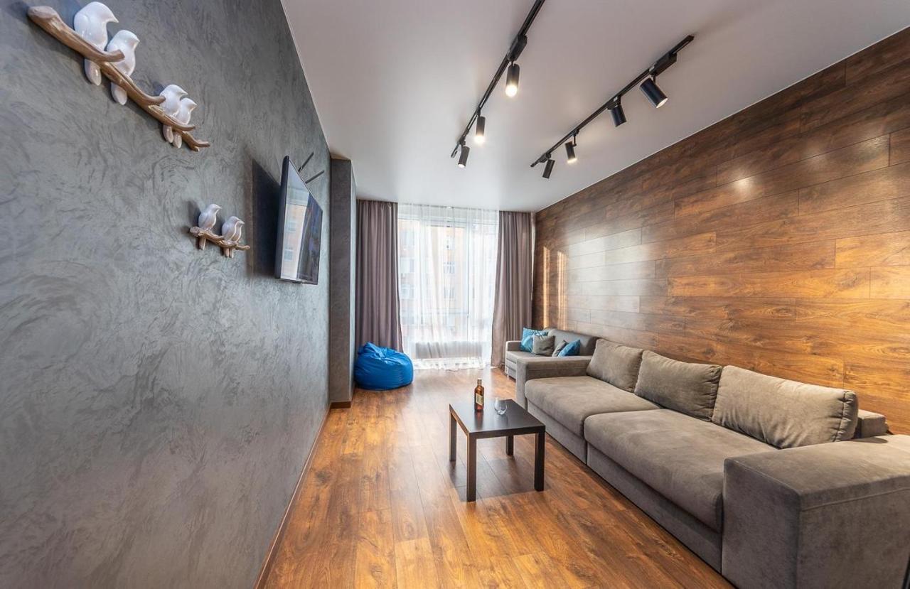 Luxury Apartments Smartplaza Obolon Metro Minskai Kyiv Exterior photo